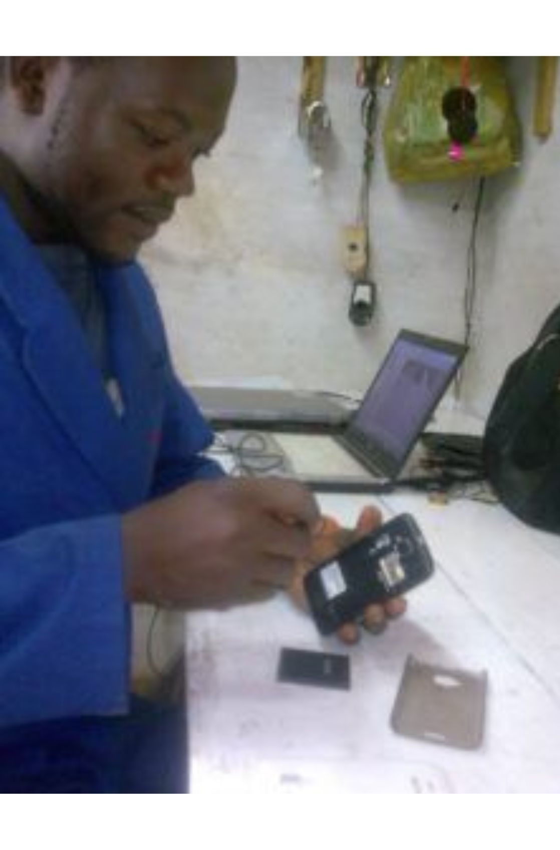 Contactez-nous pour la réparation électronique